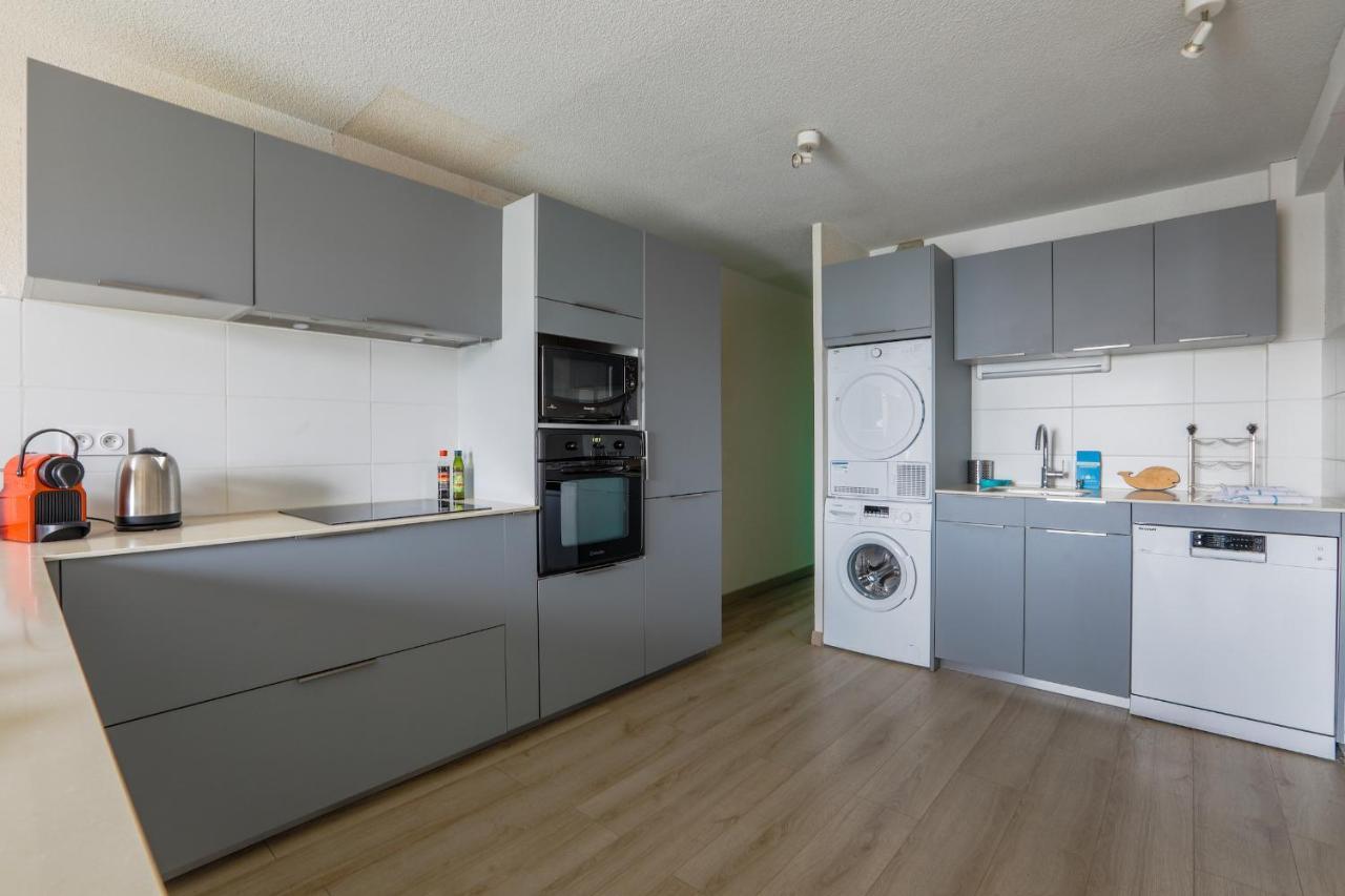 Au Coeur Du Port, Vue Unique, Appartement Pour 6 سان مارتن دو ر المظهر الخارجي الصورة